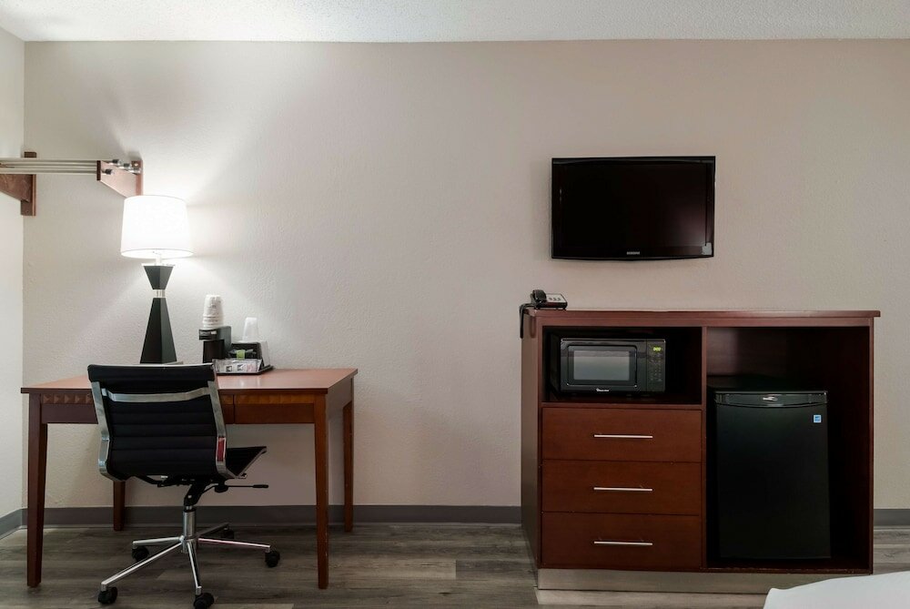 Фото SureStay Plus Hotel by Best Western San Antonio North