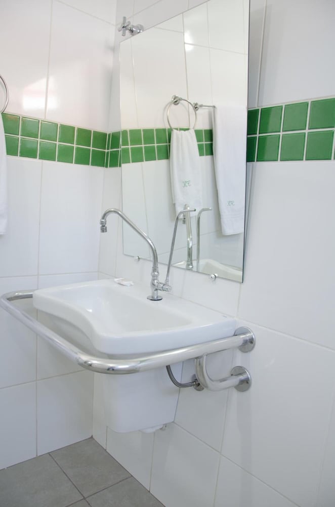 Фото Frimas Hotel