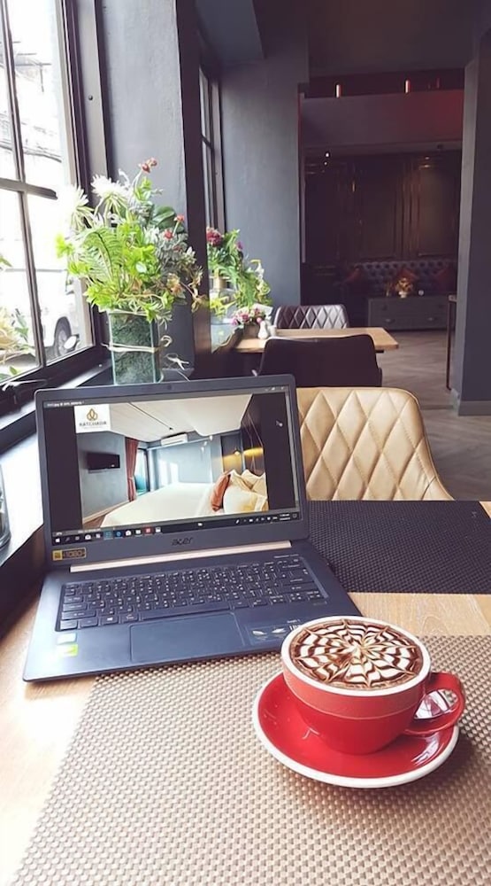 Фото Ratchada Boutique Hotel