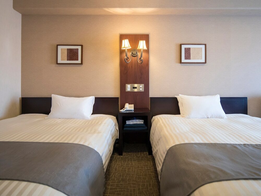 Фото Nara Royal Hotel