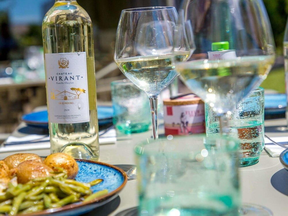 Фото Ibis Salon de Provence