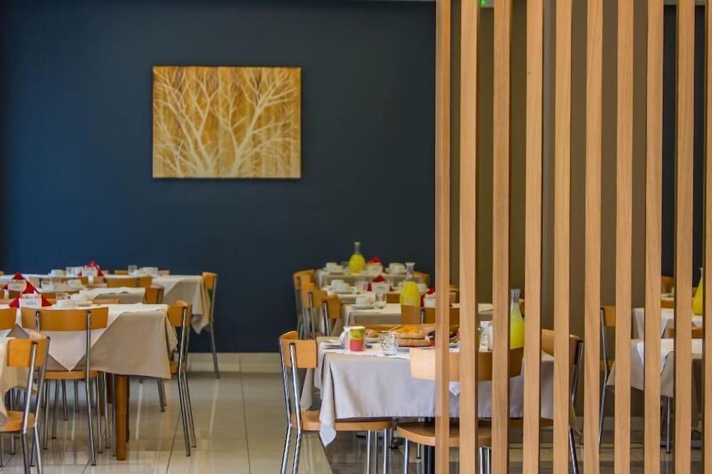 Фото Hotel Elenas