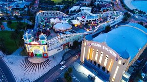 Гостиница Cosmopolitan Hotel