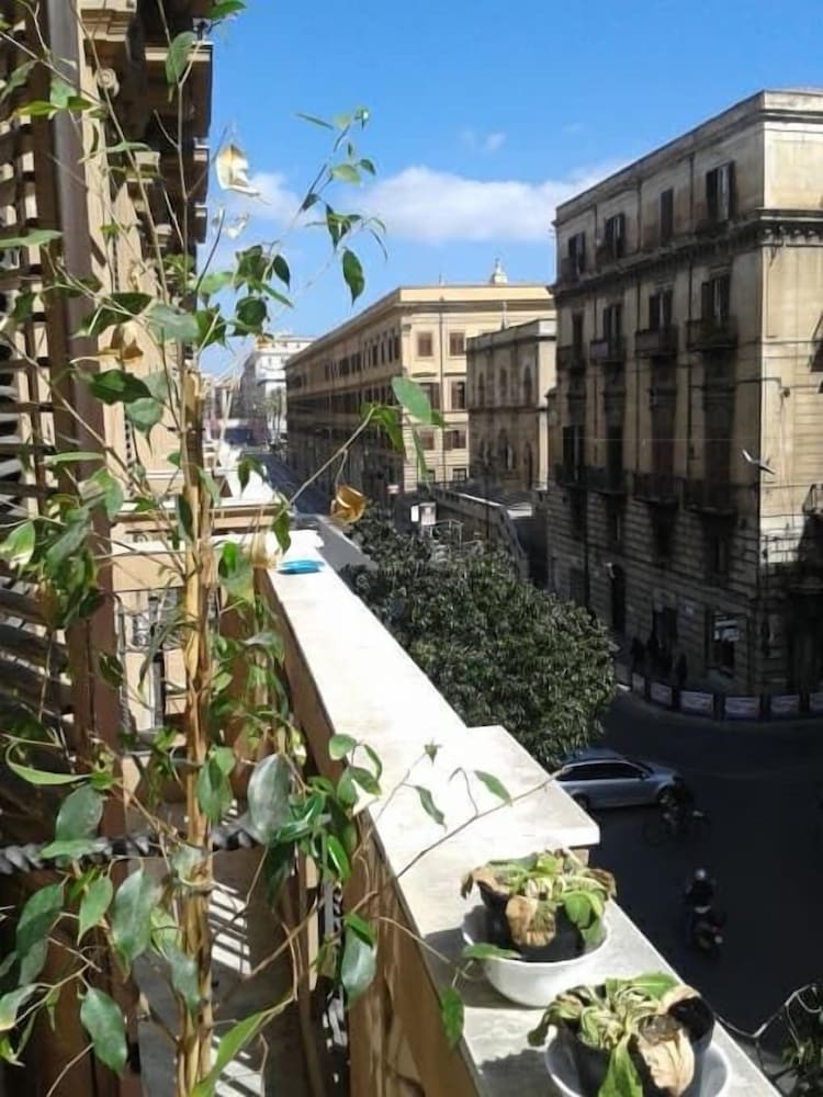 Фото Palazzo Savona