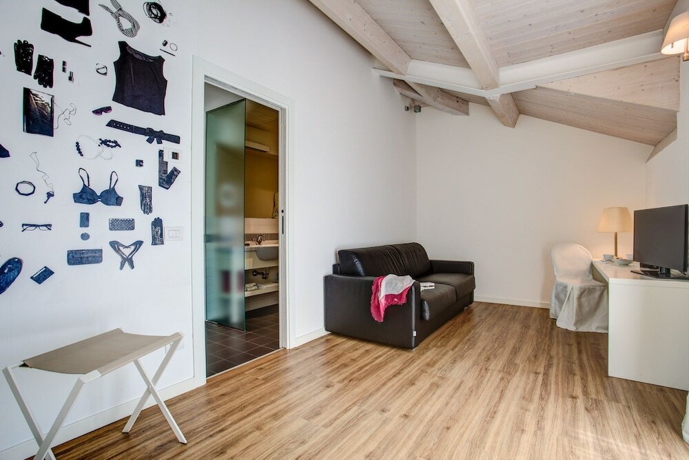 Фото Rimini Suite Hotel