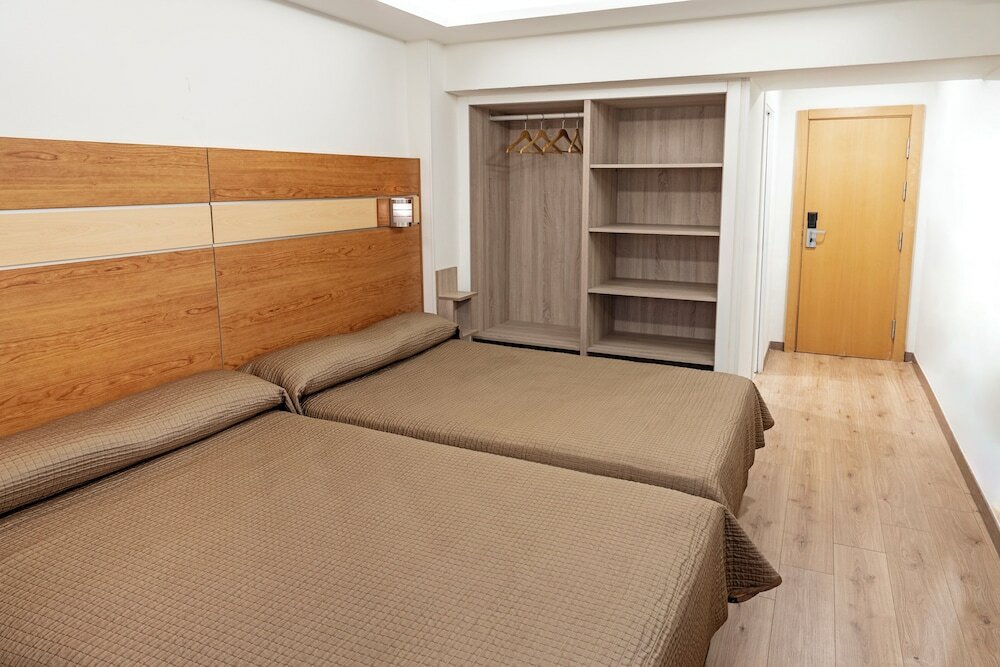 Фото Hotel Faranda Express Alisas Santander