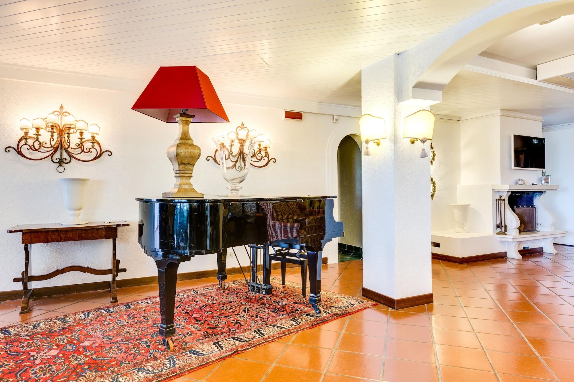 Фото Agorà Park Hotel