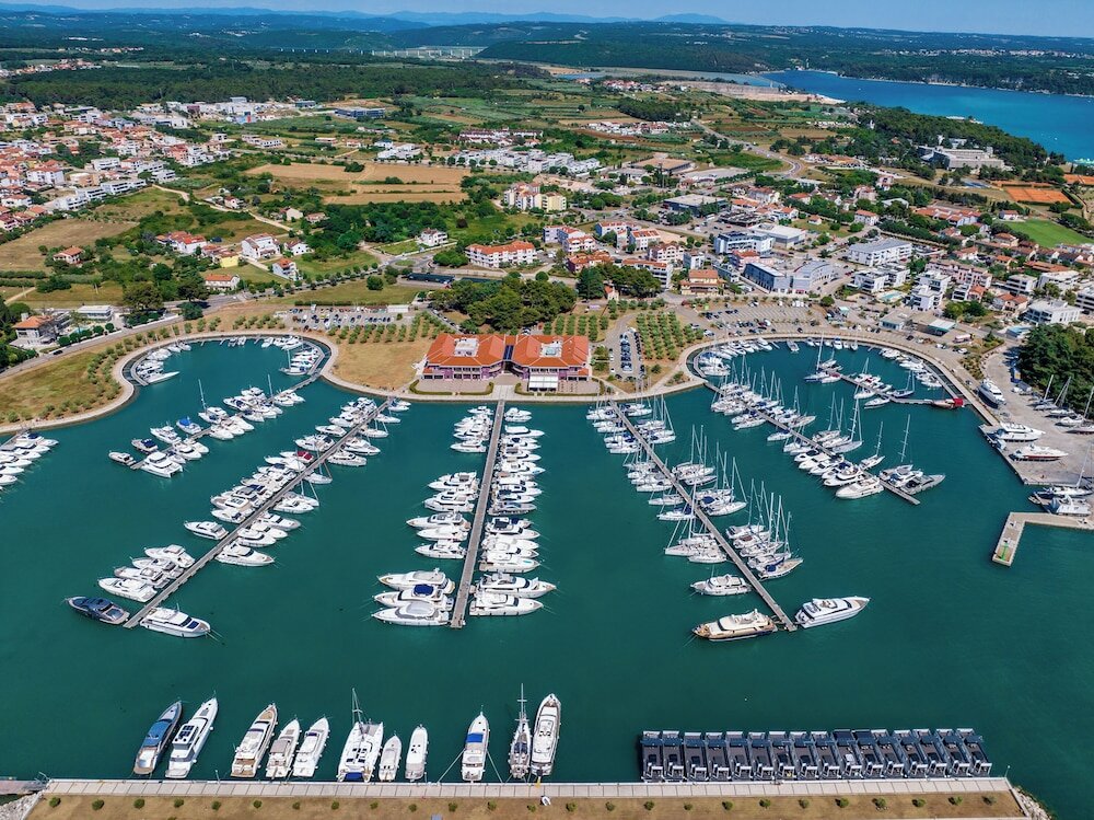 Фото Hotel Nautica