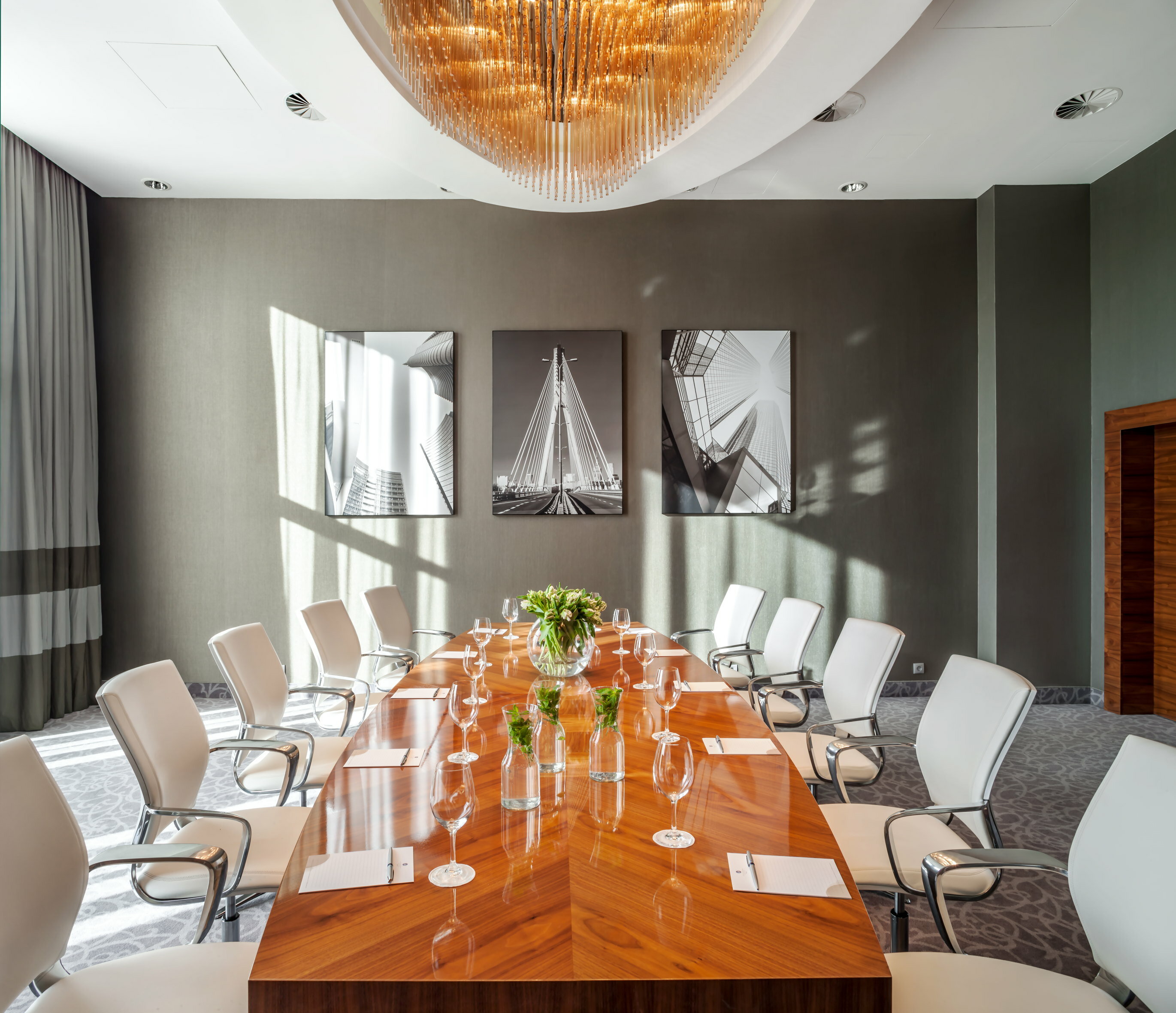 Фото Hotel Warszawianka