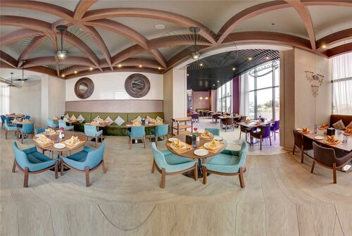 Гостиница Wyndham Garden Ajman Corniche в Эмирате Аджман