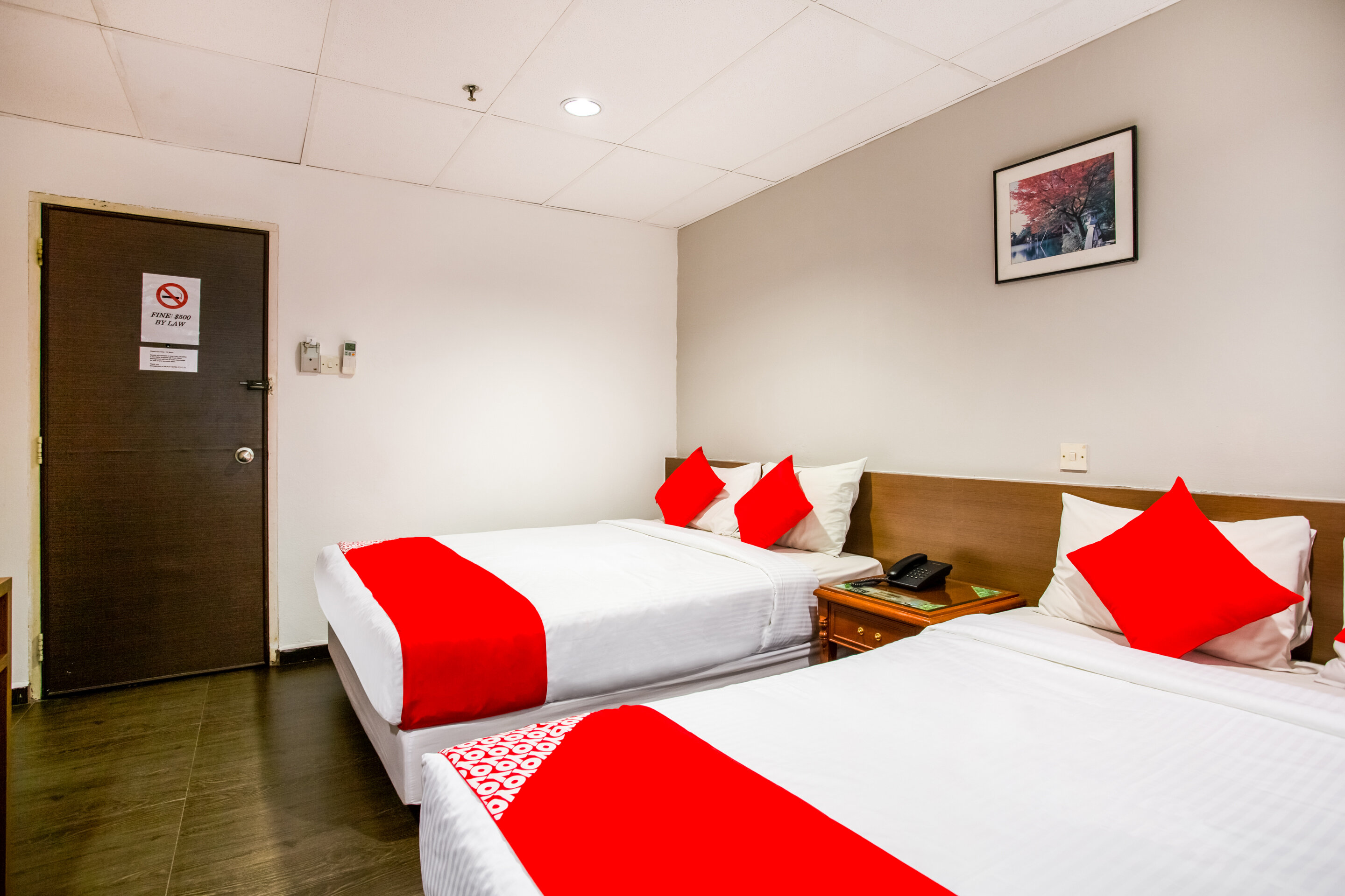 Фото Hotel Calmo Bugis