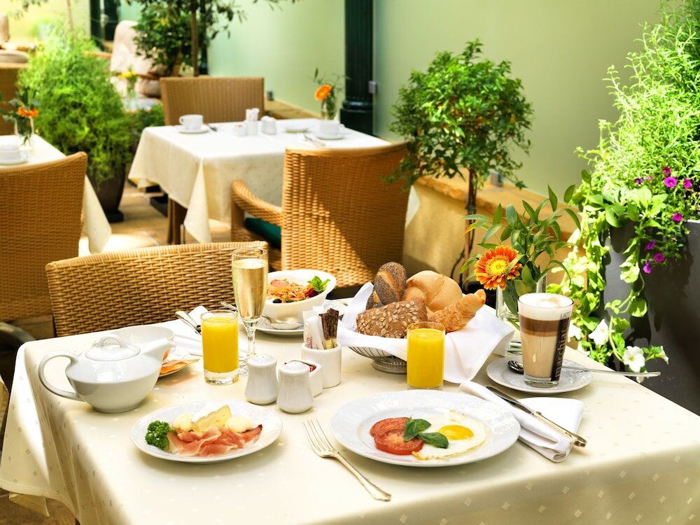 Фото Hotel Stefanie in Vienna