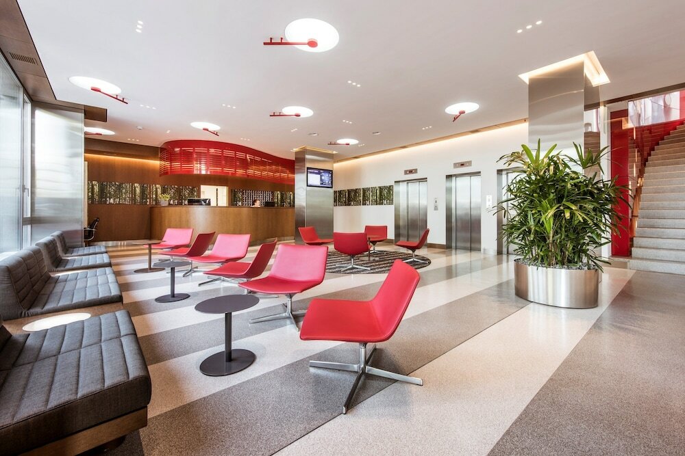 Фото Hotel Ambassador