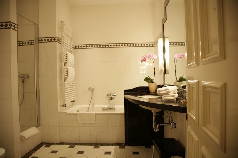 Фото Hotel Vorbach Hamburg