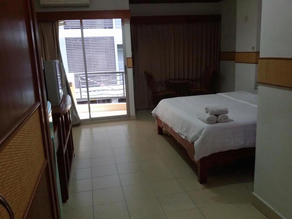 Фото Rattakit Mansion