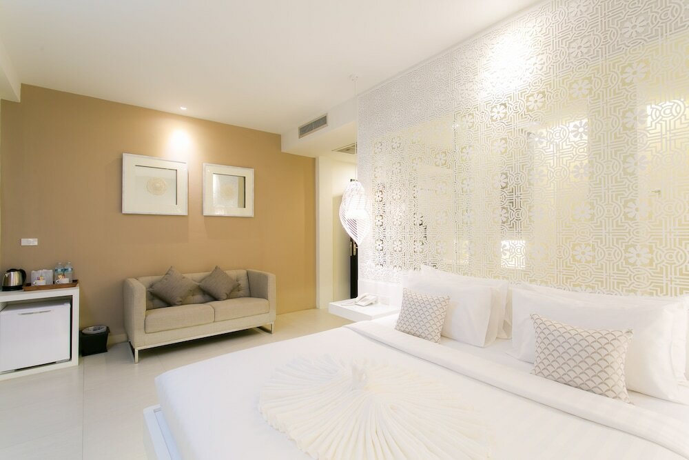 Фото The House Patong