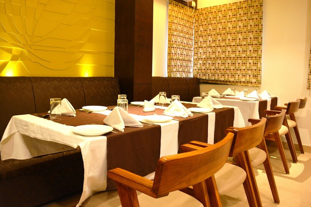 Фото Krrish Clarks Inn