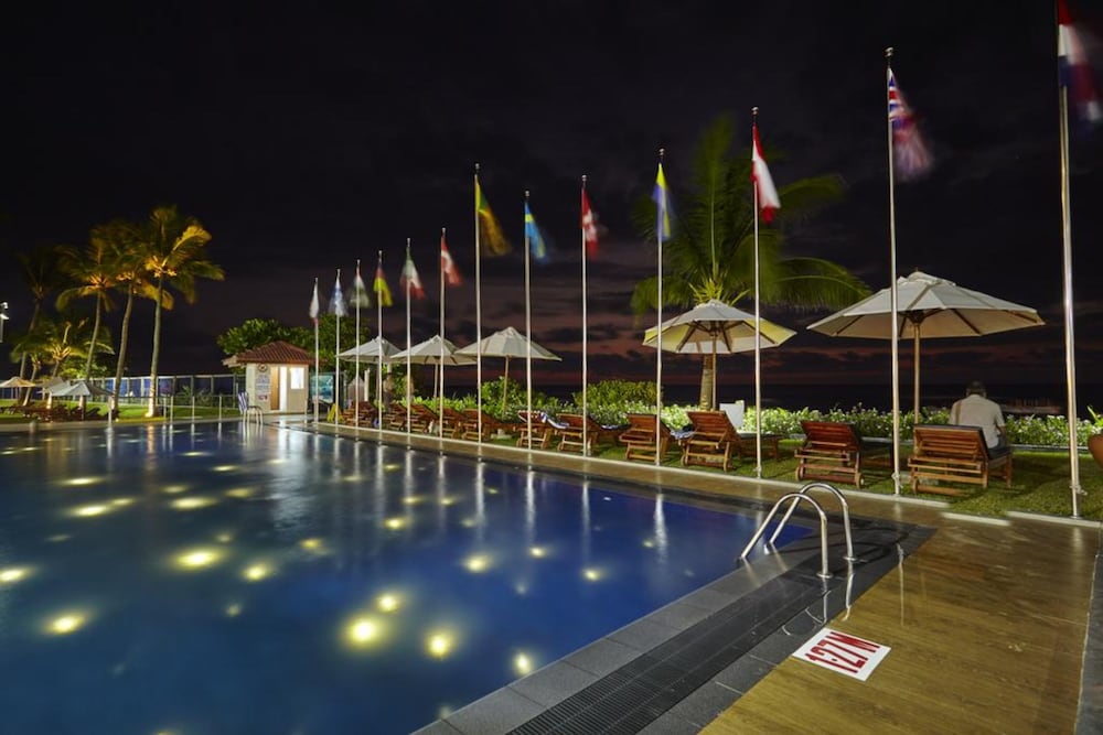 Фото Coral Sands Hotel