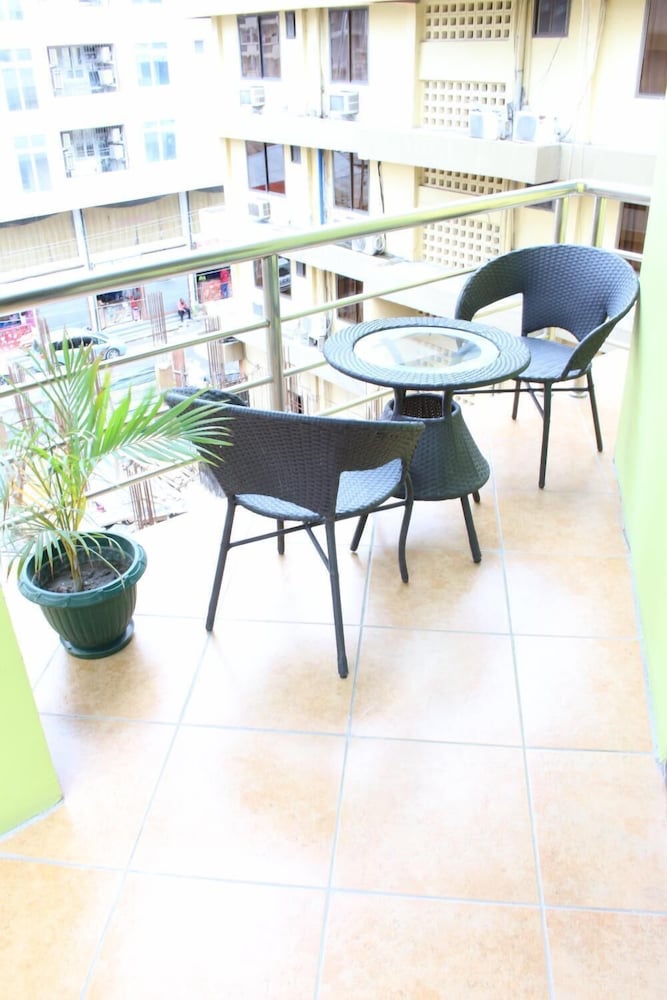 Фото Stay Inn Hotel