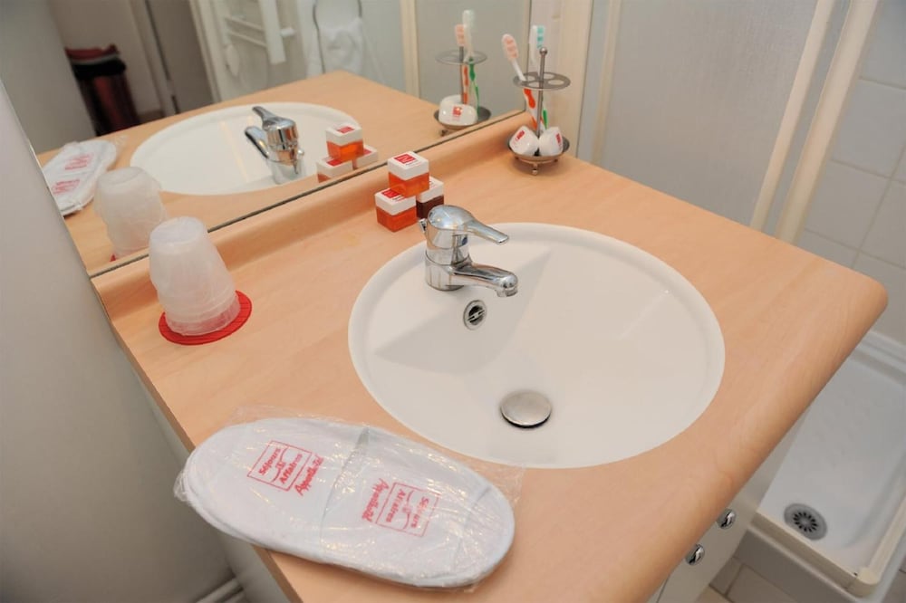 Фото Sejours & Affaires Creteil Le Magistere