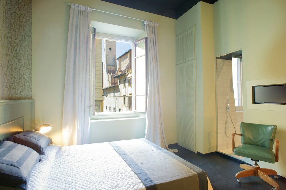 Фото Arnobio Florence Suites