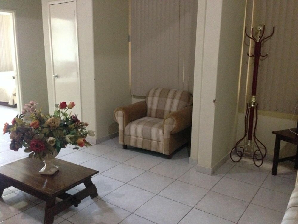 Фото Hotel Plaza Sahuayo