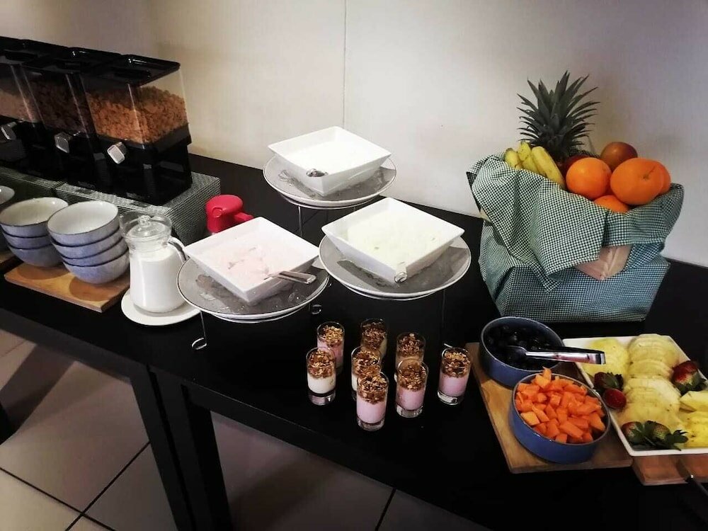 Фото My Pond Hotel