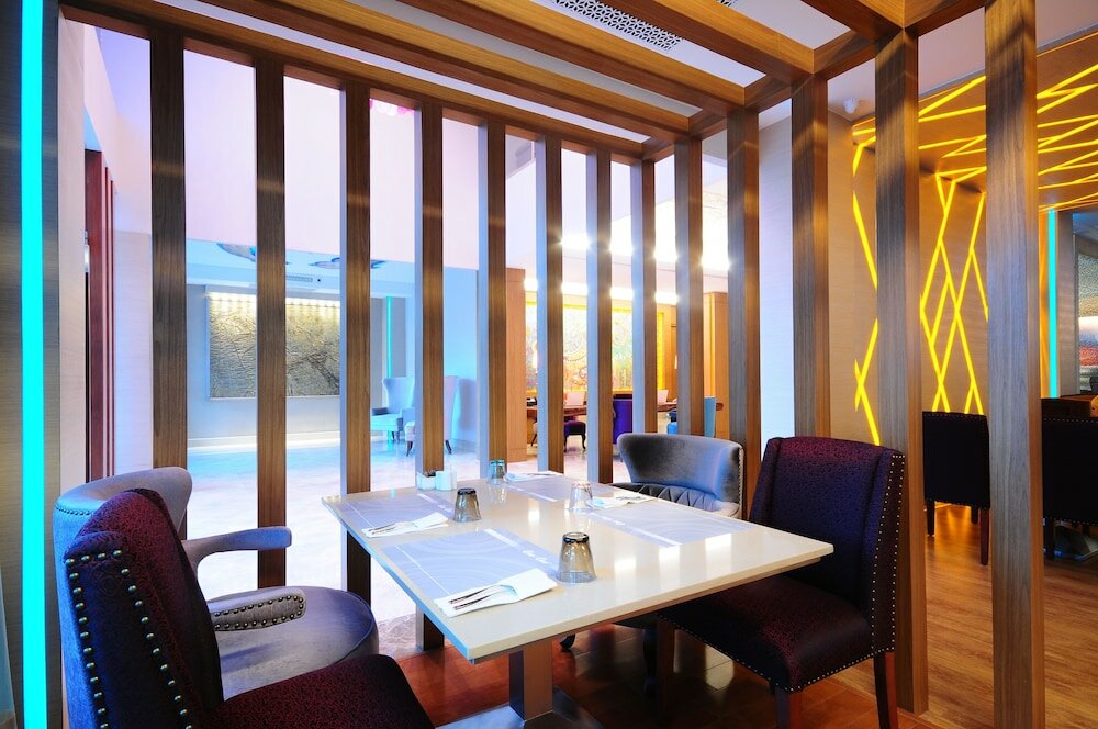 Фото One One Bangkok Hotel