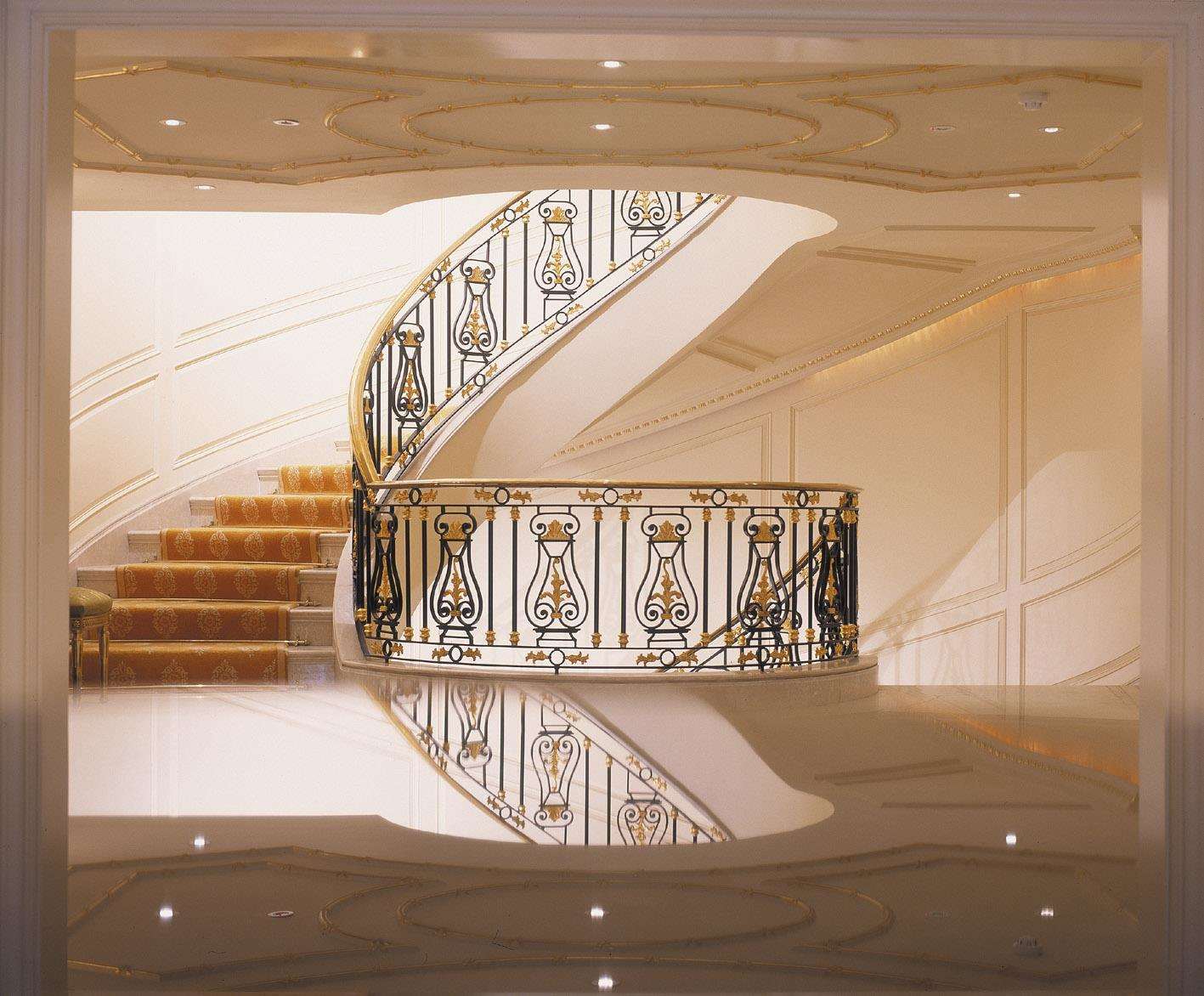 Фото The Bentley London