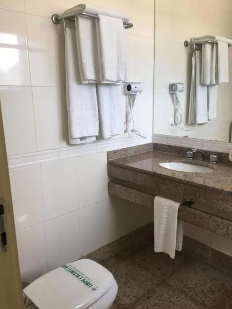 Фото Tropical Barra Hotel