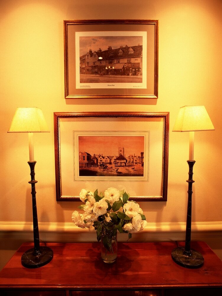 Фото Kingston Lodge Hotel