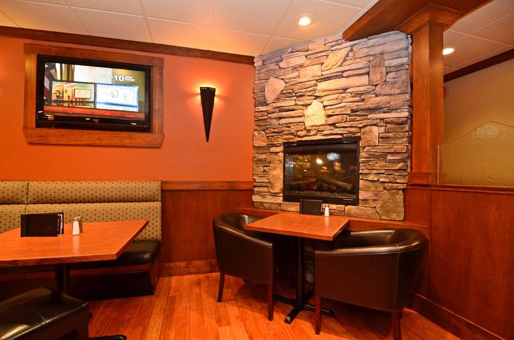 Фото Best Western Plus Country Meadows Inn