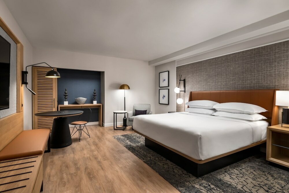 Фото Sheraton Gateway Hotel In Toronto International Airport