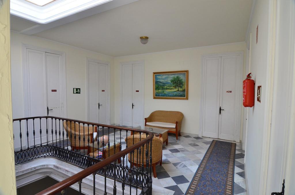 Фото Nuevo Hotel