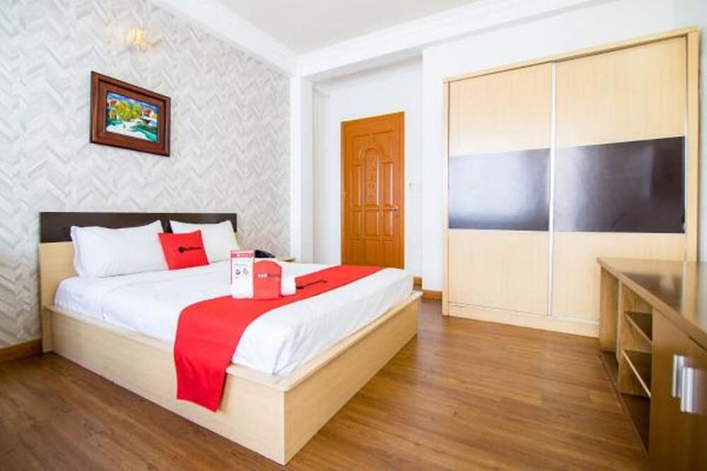 Hotel RedDoorz Quynh Giang near Hiecc Tan Binh, Ho Chi Minh, photo