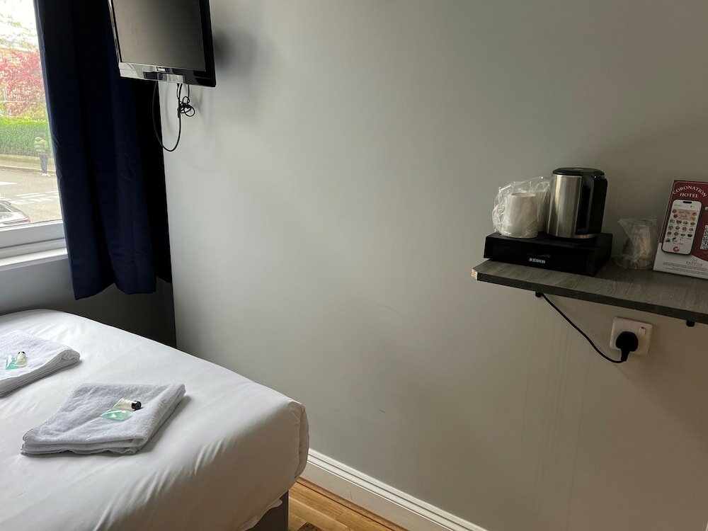 Фото Coronation Hotel