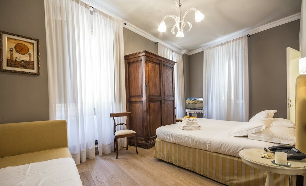 Фото Hotel A Palazzo Busdraghi, Residenza d'Epoca