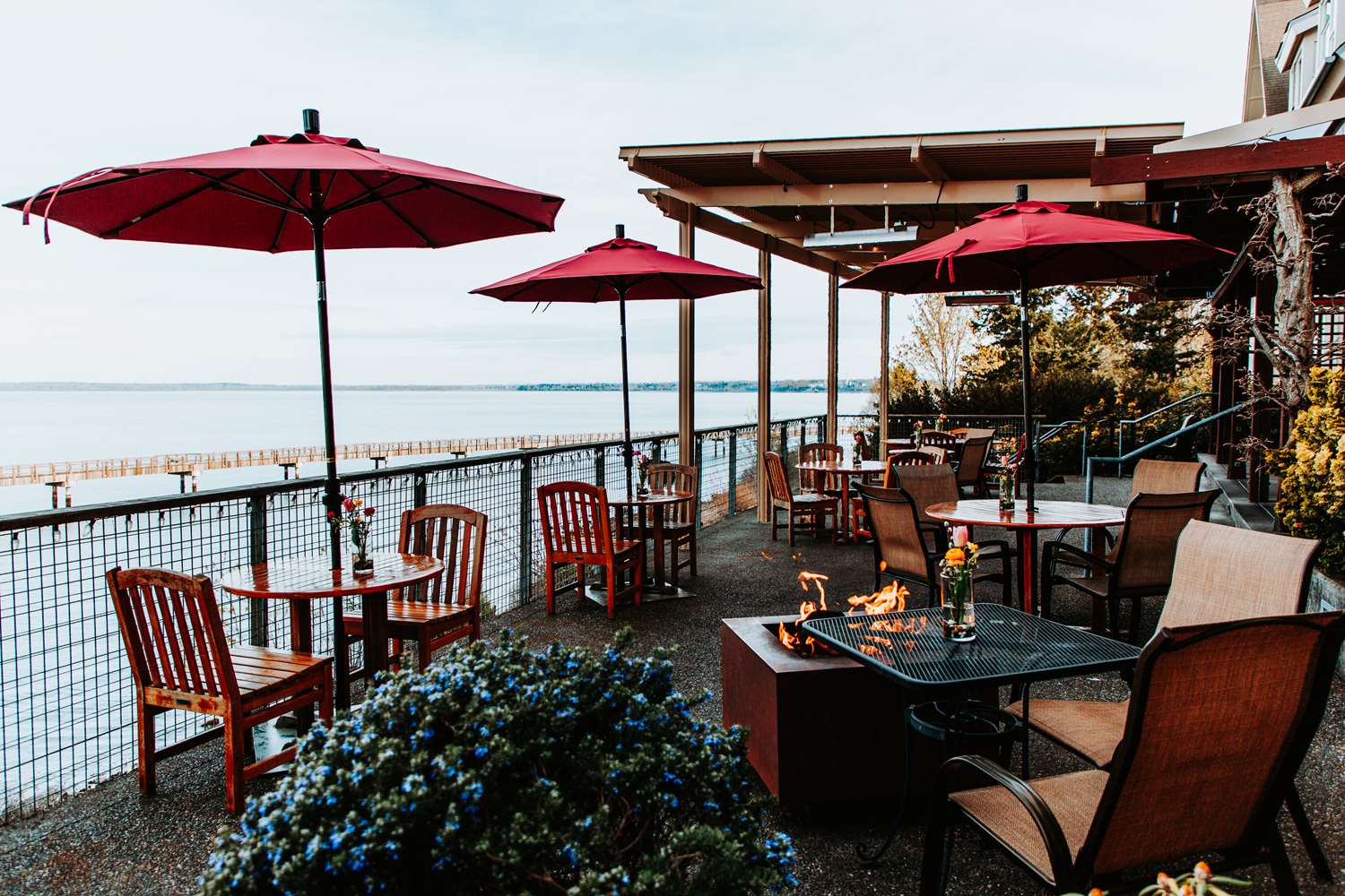 Фото Chrysalis Inn & SPA Bellingham, Curio Collection by Hilton