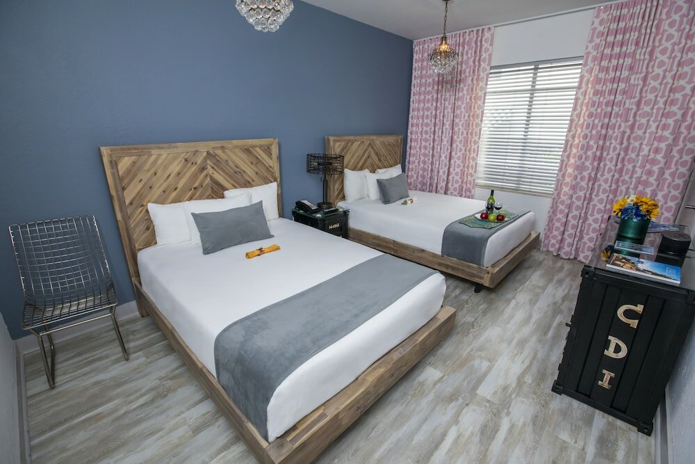 Фото Whitelaw Hotel