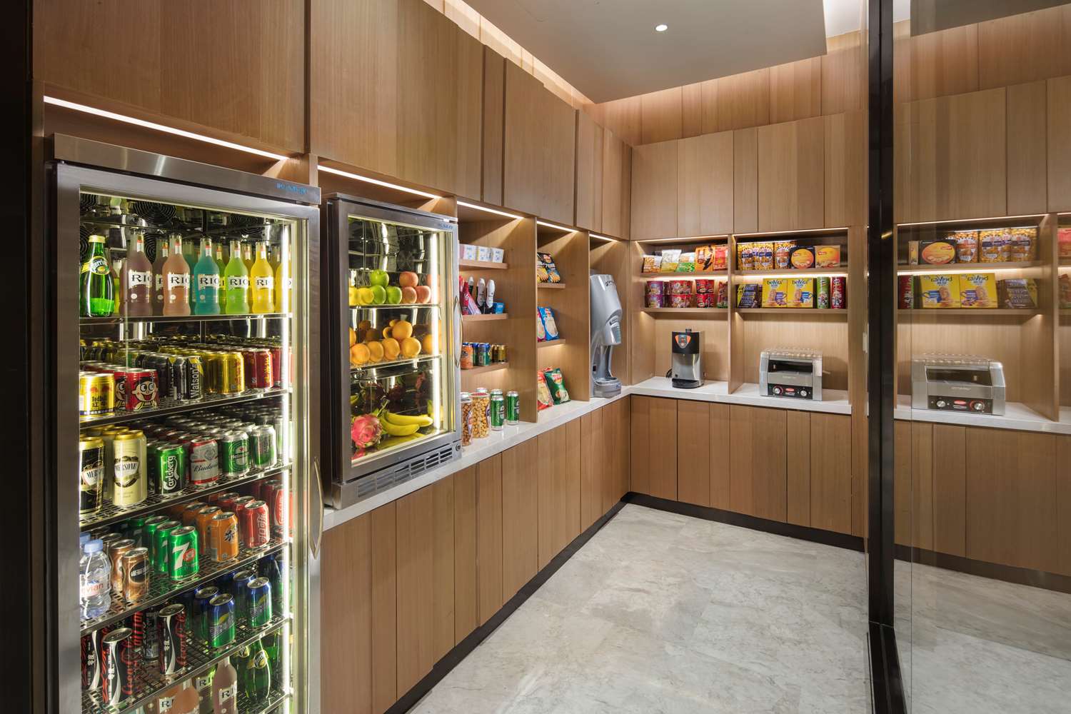 Фото Hilton Garden Inn Shanghai Hongqiao Necc