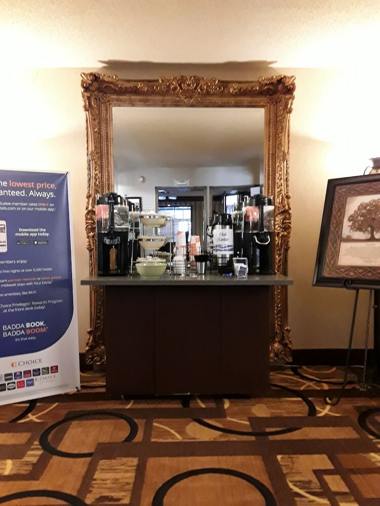 Фото Quality Inn Saint Ignace