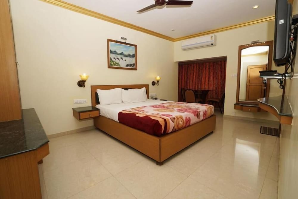 Фото Nahar Manchester Inn