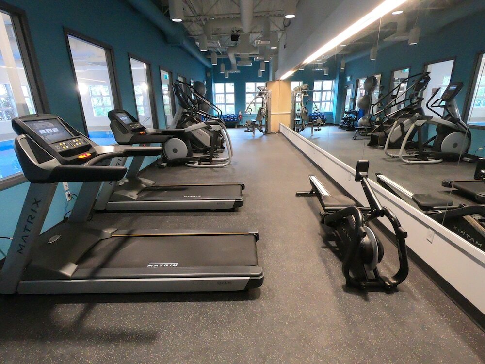 Фото Coast Canmore Hotel & Conference Centre