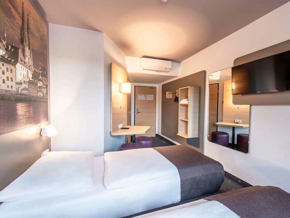 Фото B&b Hotel Regensburg