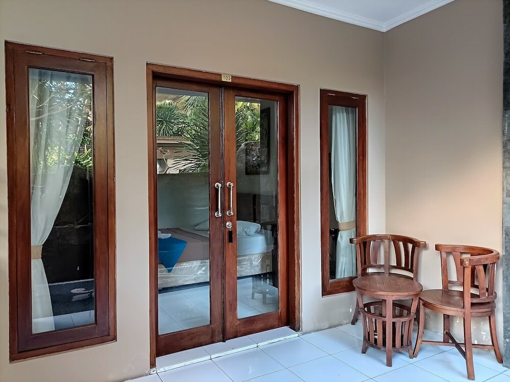 Фото Sapta Petala Hotel