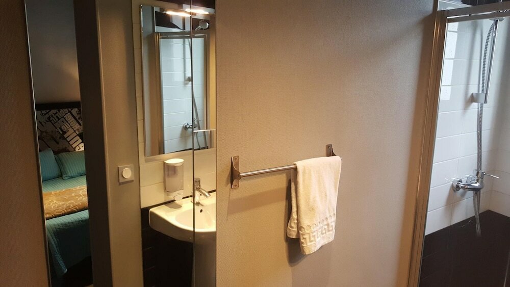 Фото Café hôtel de l'Avenir