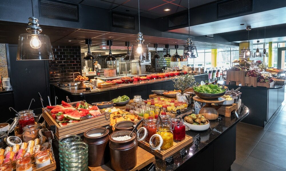 Фото Thon Hotel Bergen Airport