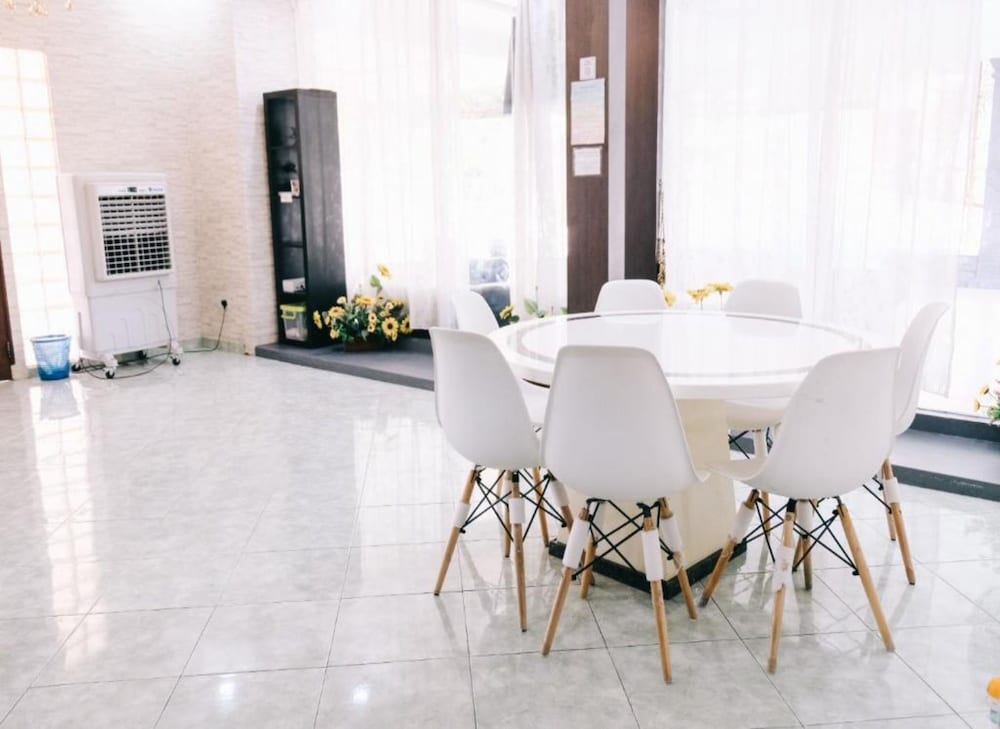 Фото Camelia Homestay