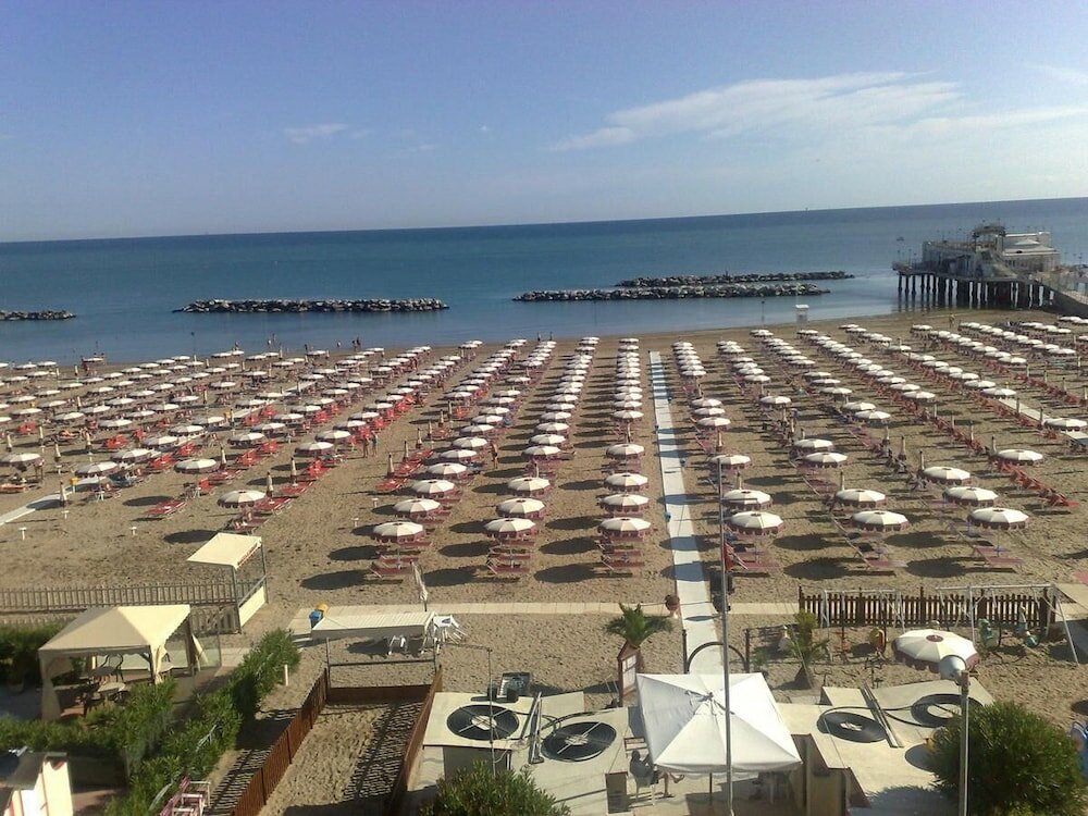 Фото Hotel Excelsior