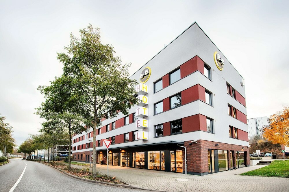 Фото B&b Hotel Kaiserslautern